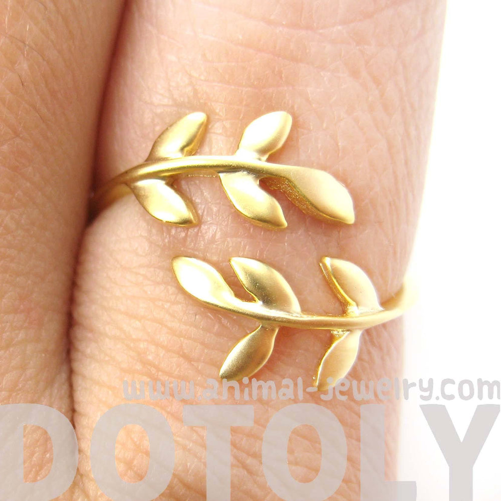 Beautiful Floral Leaves Wrap Around Adjustable Ring in Gold | DOTOLY | DOTOLY