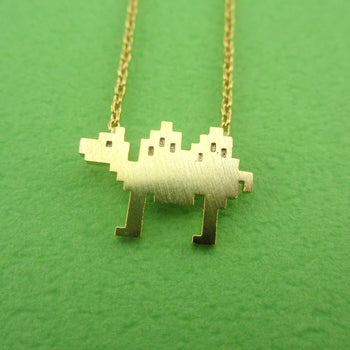 Pixel Camel Shaped Pendant Necklace in Gold | Animal Jewelry