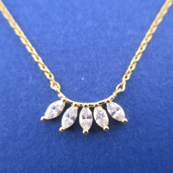 Pretty Petal Shaped Rhinestone Fan Minimal Tiara Pendant Necklace