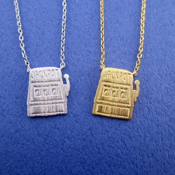 Sloth Machine Shaped Winning Jackpot Pendant Necklace | DOTOLY