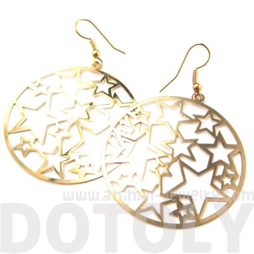 Star Outline Cut Out Round Disk Shaped Dangle Drop Earrings in Gold | DOTOLY | DOTOLY